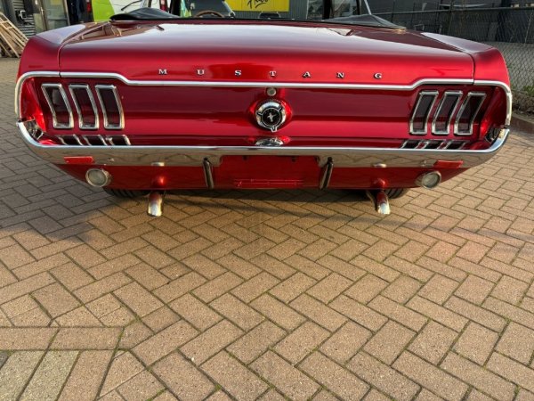 Mustang Convertible C-Code media 15