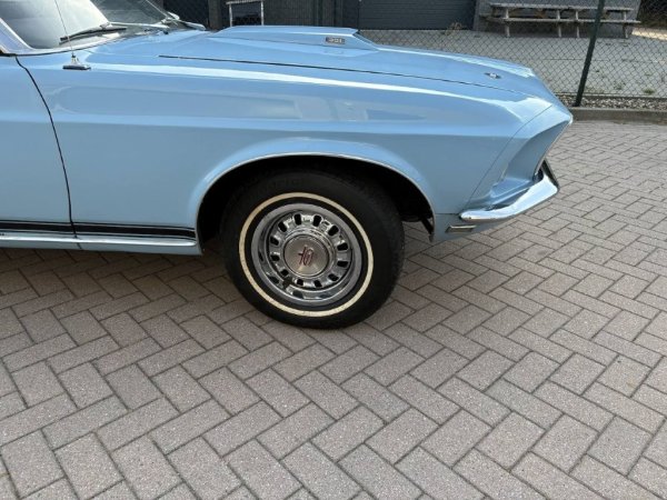 Mustang GT convertible M-Code media 2